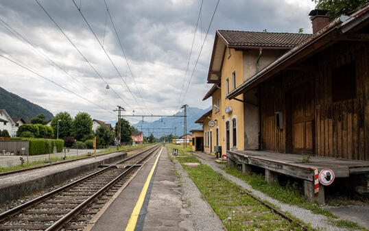 Tristesse Bahnhöfe FL