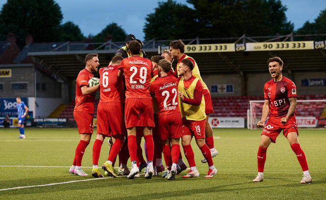 Vaduz im Freudentaummel. Nach zwei Jahren sofortigem Ausscheiden in der Conference League, hat der FCV diese Saison europäisch geliefert und auch der Meisterschaftsstart war erfolgreich.