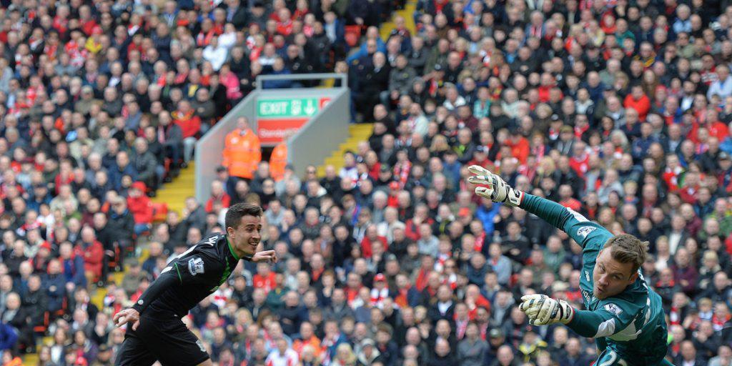 Bojan Krkic (rechts) spielte zuletzt zweieinhalb Jahre bei Stoke City in der englischen Premier League