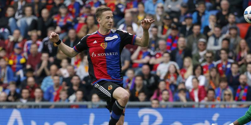 Marc Janko (hebt ab) bleibt eine weitere Saison bei Basel Marc Janko (hebt ab) bleibt eine weitere Saison bei Basel