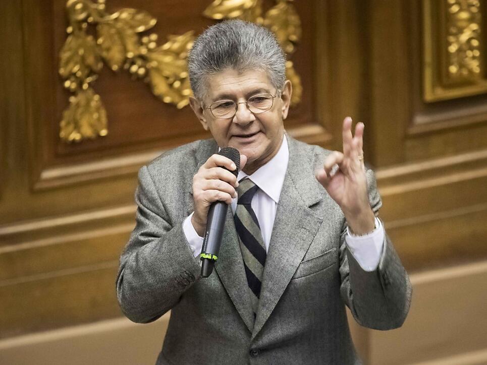 Will nicht kapitulieren: Der Chef der Oppositionspartei Acción Democrática, Henry Ramos Allup. (Archiv)