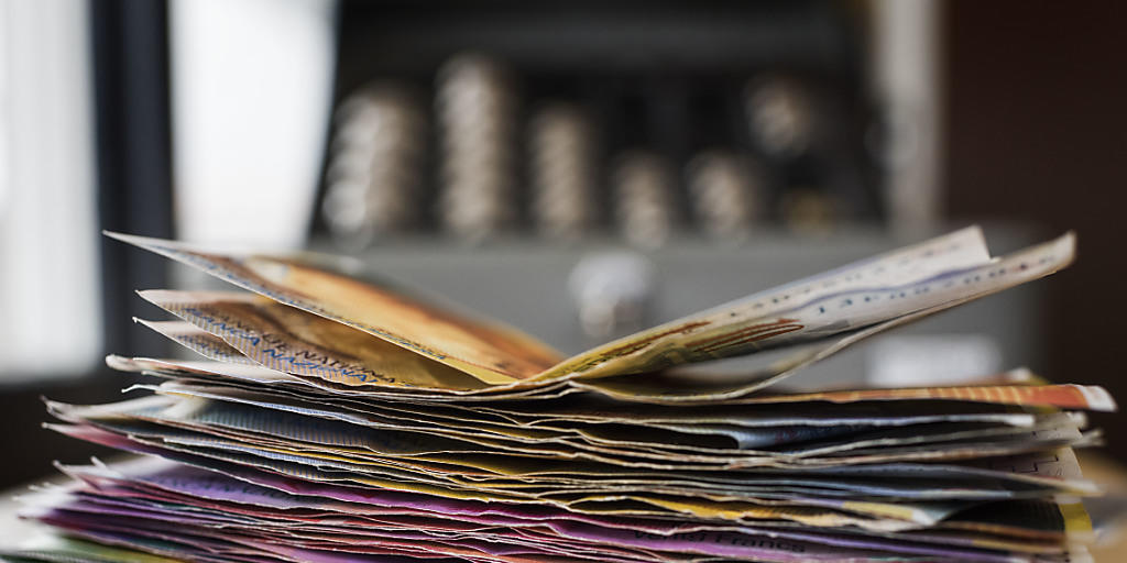 Jahrelang Geld in die zweite Säule eingezahlt, aber nie abgehoben: In der Schweiz warten fast 3 Milliarden Franken vergessene Pensionskassengelder auf ihre Besitzer. (Symbolbild)