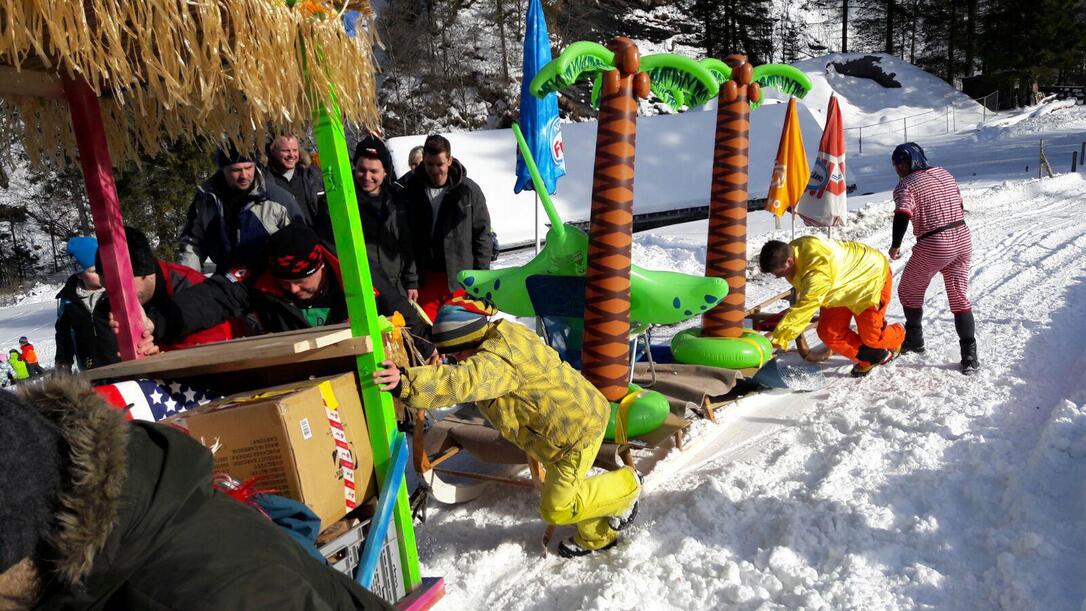 Hornschlitten-, Rittgeiss- und Bobrennen des Sportclubs Weisstannen