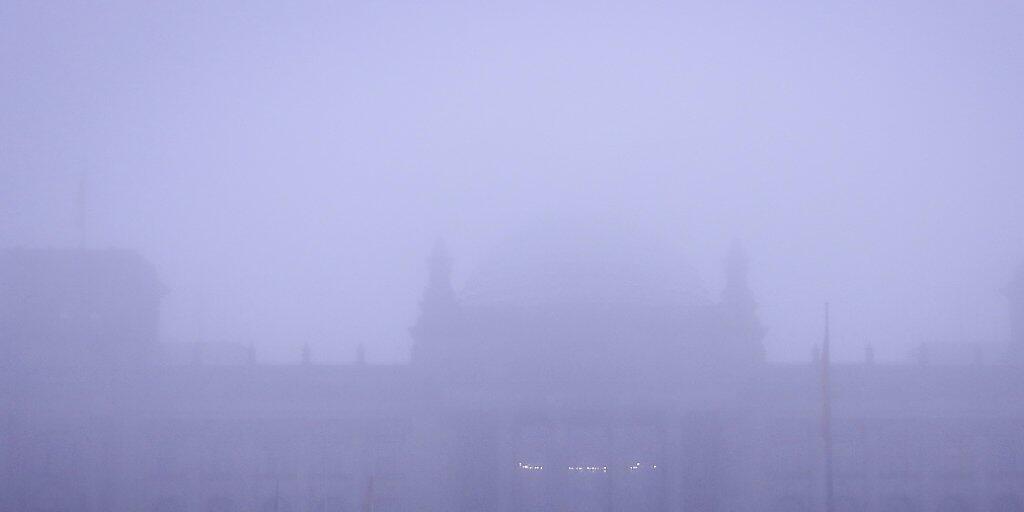 Langsam lichtet sich der Nebel: Deutschlands Wirtschaft ist im Aufbruch. (Symbol)