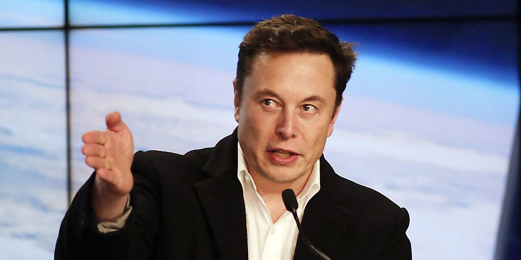 Im Streit zwischen Tesla-Chef Elon Musk und der US-Börsenaufsicht SEC um Tweets haben beide Seiten eine Einigung erzielt. (Archivbild) Im Streit zwischen Tesla-Chef Elon Musk und der US-Börsenaufsicht SEC um Tweets haben beide Seiten eine Einigung erzielt. (Archivbild)