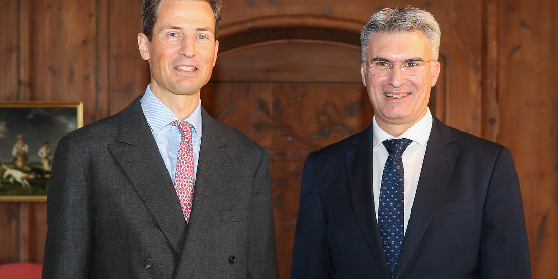 Liechtenstein Malta Besuch Aussenminister Carmelo Abela Schloss Vaduz Liechtenstein Malta Besuch Aussenminister Carmelo Abela Schloss Vaduz