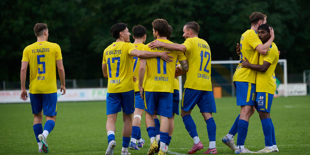 In der elften Minute ging Balzers durch Kevin Bentele (dritter v. l.) in Führung.