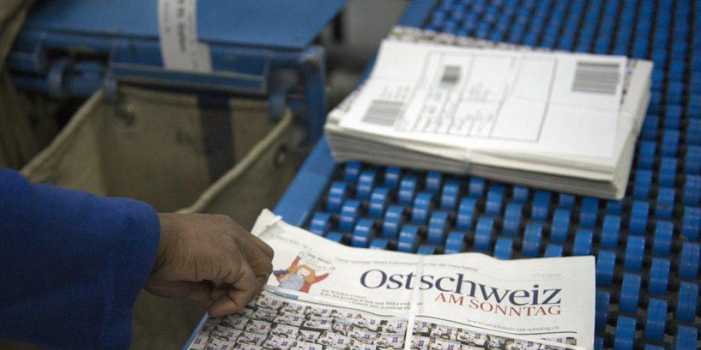 Die Printausgabe der "Ostschweiz am Sonntag" wird eingestellt. 150 bis 200 Zeitungszusteller verlieren möglicherweise ihren Arbeitsplatz. Archiv)