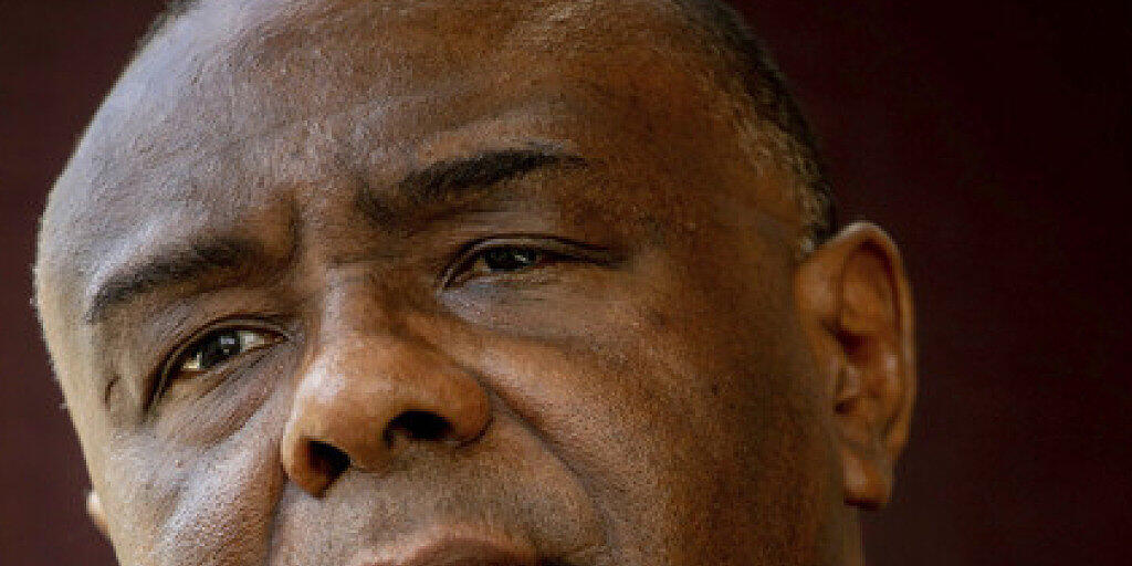 Der ehemalige kongolesischen Warlord Jean-Pierre Bemba ist wegen Verfahrensfehlern vom Weltstrafgericht freigesprochen worden. Nun fordert er eine Entschädigung in Millionenhöhe für seine Haftzeit. (Archivbild)