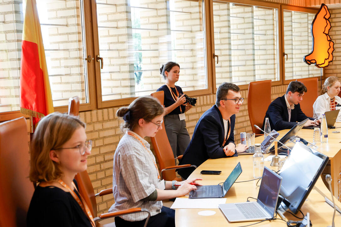 10. Jugendsession im Liechtensteiner Landtag.
