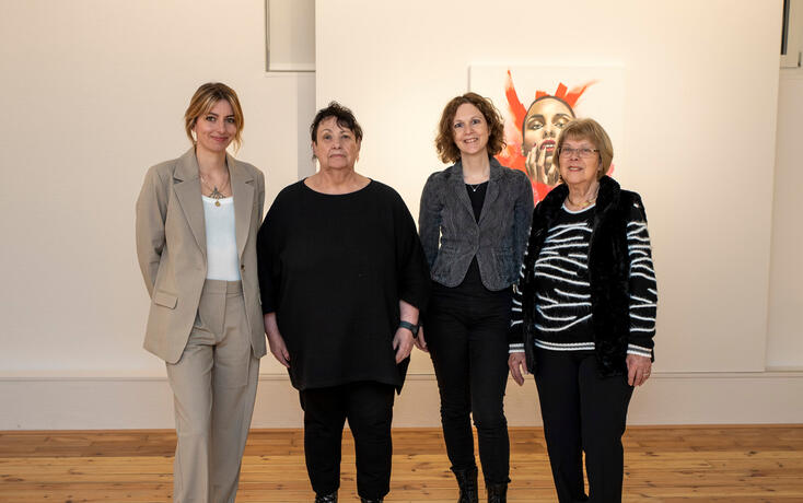 Vernissage &laquo;Kunst verbindet&raquo; mit Gerti Tkavc, Sabine Reginato,
