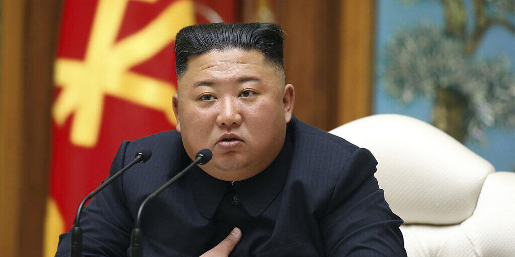 Laut einem Zeitungsbericht soll der nordkoreanische Machthaber, Kim Jong Un, nach einer Operation in kritischem Zustand sein. (Archivbild)