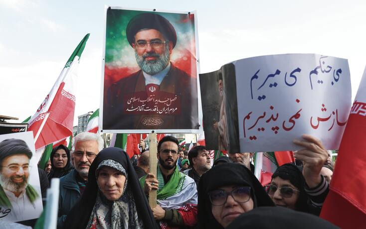 Iranians gather in support of new supreme leader in central Tehran