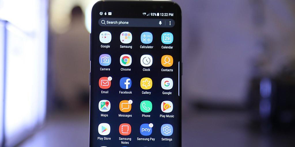 Ab heute Donnerstag können Schweizer Besitzer von Samsung-Handys mobil mit Samsung Pay bezahlen. Die App gibts aber erst ab 23. Mai. (Archiv)