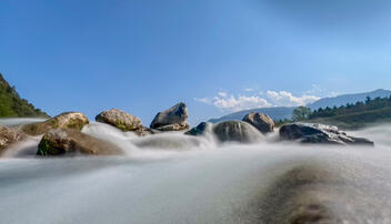 Trockener Alpenrhein