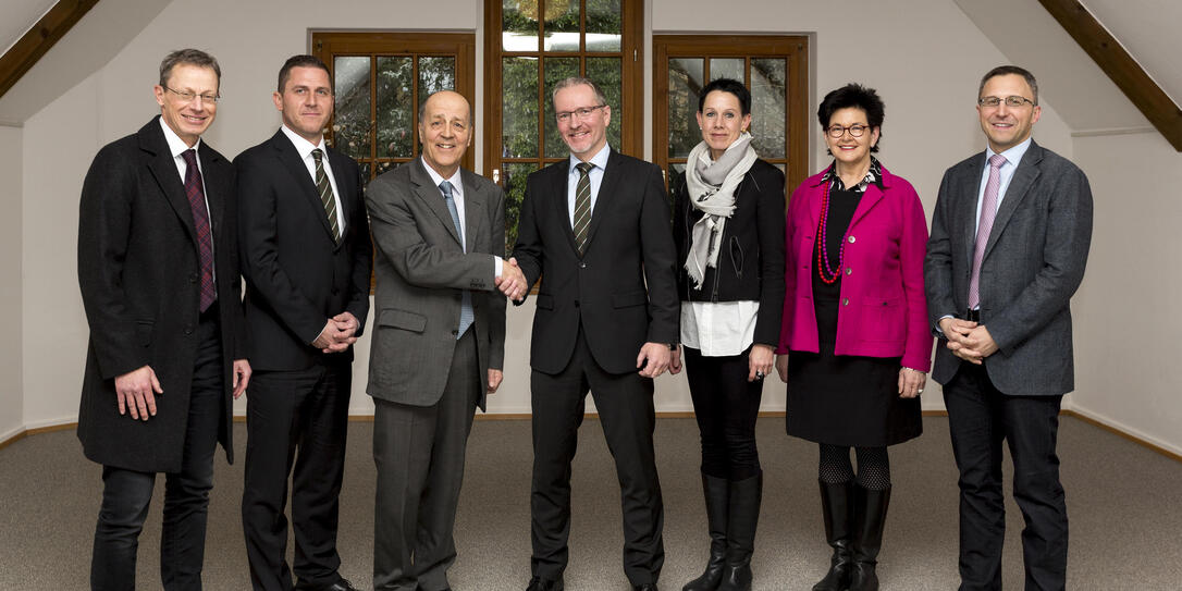 Zusammenarbeit Stein Egerta und LLB Schaan 160225 Zusammenarbeit Stein Egerta und LLB Schaan 160225