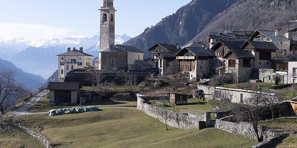 So ein Bergdorf ist etwas Schönes, es ist aber auch mit vielen Problemen konfrontiert: Blick auf Soglio GR. (Archivbild)