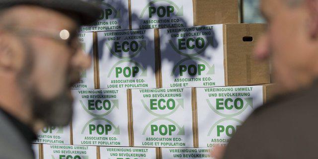Die Ecopop-Initative wurde am 2. November 2012 eingereicht Die Ecopop-Initative wurde am 2. November 2012 eingereicht