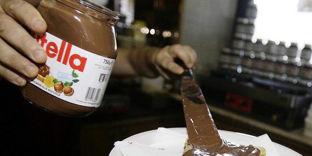 Rabatt in Frankreich: Das Glas Nutella kostet statt 4,50 Euro nur 1,41 Euro. (Symbolbild)