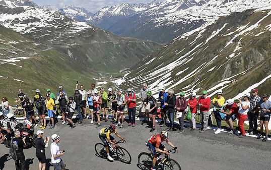 Die Tour de Suisse in luftiger Höhe: Ein solches Bild wird es dieses Jahr nicht zu sehen geben