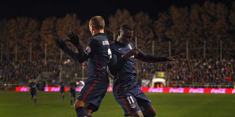 Millionensegen: Jackson Martinez (rechts) feiert mit Atletico-Teamkollege Antoine Griezmann