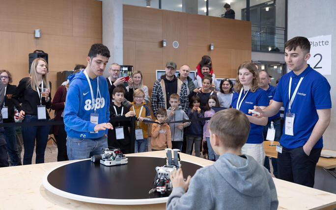 Robo-League bei der Ivoclar in Schaan