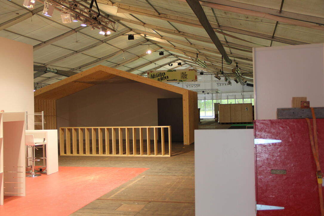 Impressionen vom Aufbau der Rhema in Altstätten