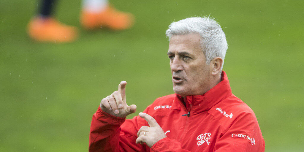 Hat seine Mannschaft kräftig durcheinander gewürfelt: Nationaltrainer Vladimir Petkovic veränderte die Schweizer Equipe gegen Panama auf acht Positionen