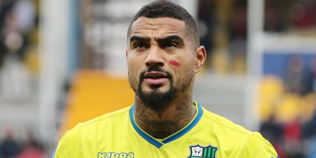 Kevin-Prince Boateng wechselt wieder einmal den Verein. Er verlässt Sassuolo und schliesst sich dem FC Barcelona an Kevin-Prince Boateng wechselt wieder einmal den Verein. Er verlässt Sassuolo und schliesst sich dem FC Barcelona an