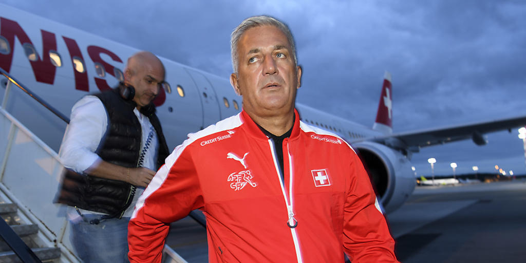 Das Schweizer Fussball-Nationalteam (im Bild Nationalcoach Vladimir Petkovic) wird im neuesten FIFA-Ranking im 7. Rang geführt