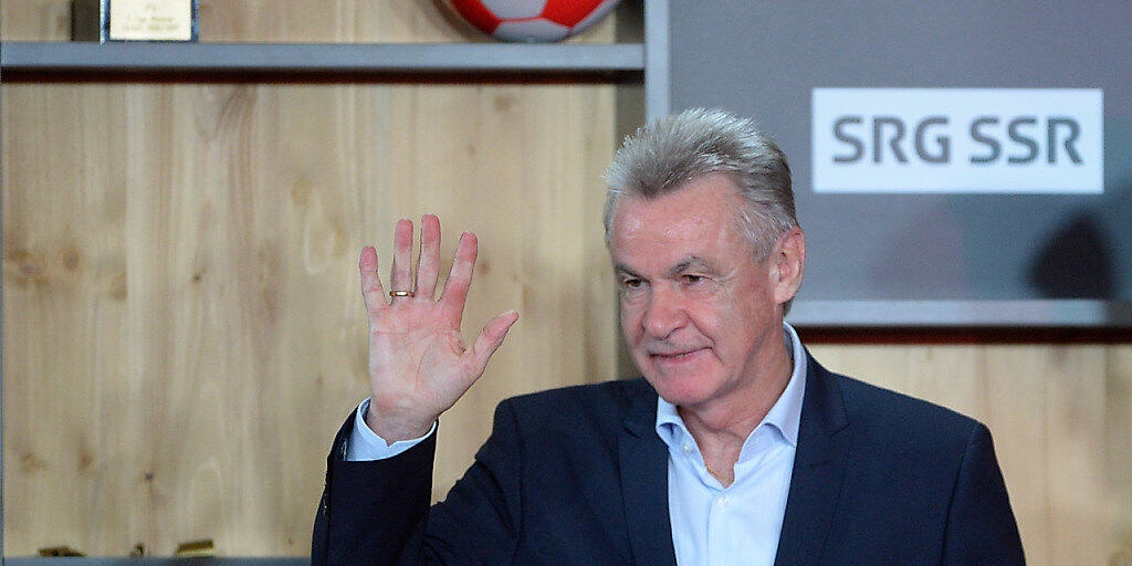 Ottmar Hitzfeld ist immer noch mit dem Fussball verbunden, geniesst aber heute als ehemaliger Erfolgstrainer den Ruhestand