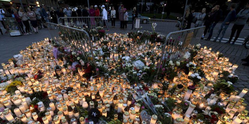 Der Marktplatz von Turku am 19. August, einen Tag nach der Messerattacke, bei der zwei Frauen getötet und acht weitere Menschen verletzt wurden. (Archiv)