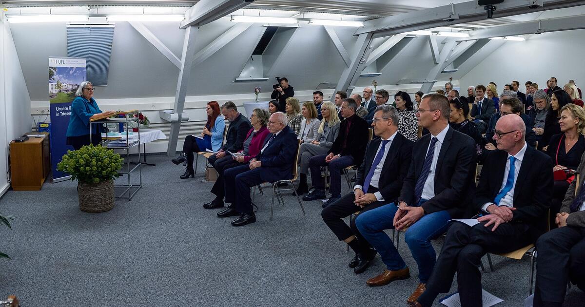 Gert Risch erhält Ehrendoktor-Titel - Vaterland online