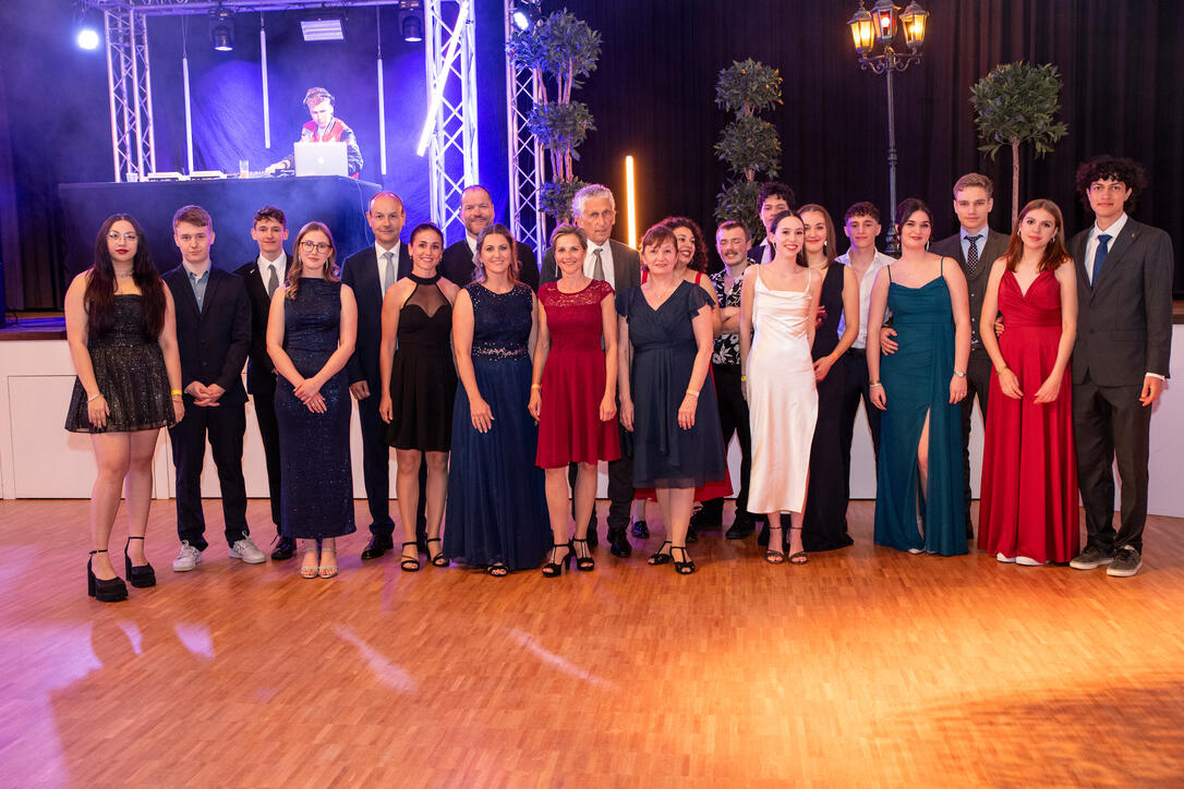 Gymiball 2024 «Midnight in Paris», Gemeindesaal Triesen