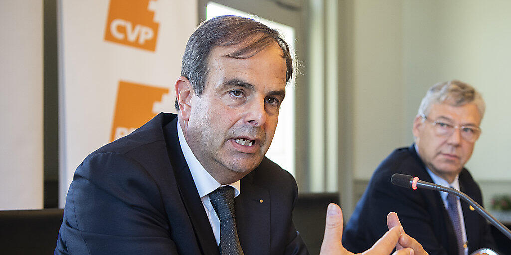 CVP-Präsident Gerhard Pfister (links) und Fraktionspräsident Filippo Lombardi wünschen sich als Nachfolgerin oder Nachfolger der abtretenden Bundesrätin Doris Leuthard eine geborene Führungsperson, welche ausgezeichnete Kommunikationsfähigkeiten und eine sehr grosse Konsensfähigkeit hat.