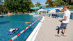 Schiffsmodell-Schaufahren im Schwimmbad von Vaduz.