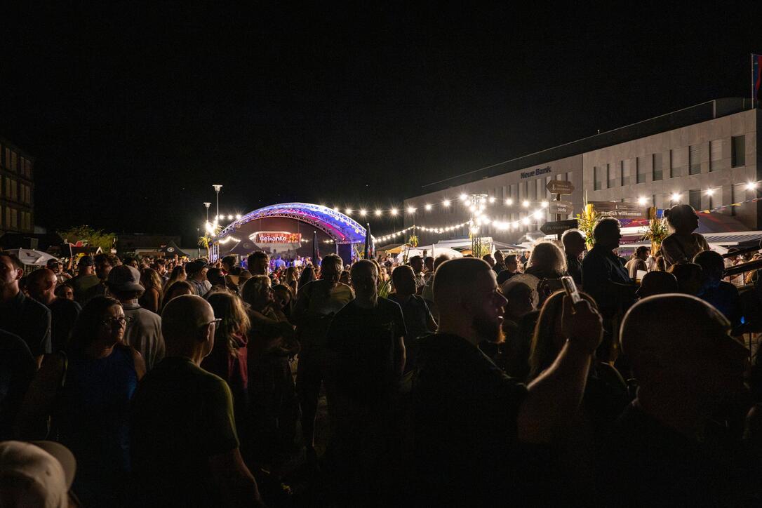 Staatsfeiertag 2026 Volksfest mit Abendprogramm