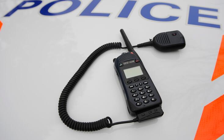 KANTON WAADT, FUNKSYSTEM, RADIOKOMMUNIKATION, FUNKGERAET, SCHRIFTZUG POLIZEI,