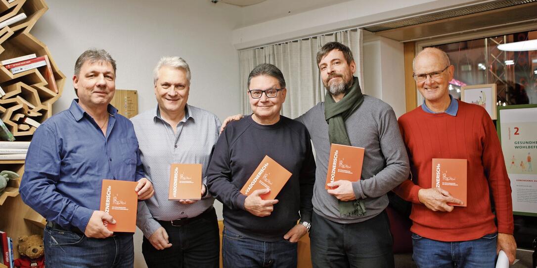 Buchpräsentation "Vadoznerisch", Vadozner Huus , Buchpräsentation "Vadoznerisch", Vadozner Huus ,