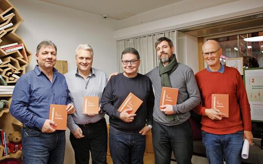 Buchpr&auml;sentation "Vadoznerisch", Vadozner Huus ,