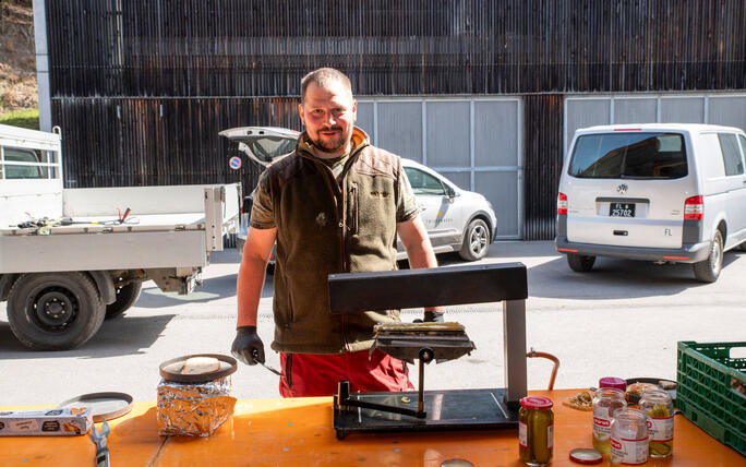 Umweltputzete und Basteln von Nisthilfen in Triesenberg (18.04.2026)