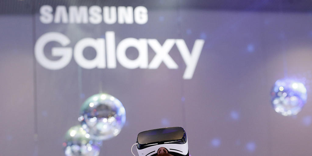 Der Smartphone-Hersteller Samsung trennt sich von Technologieunternehmen. (Symbolbild)