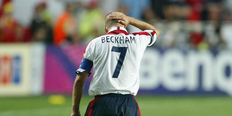 Schoss seinen Penalty im EM-Viertelfinal 2004 gegen Portugal über das Tor: David Beckham