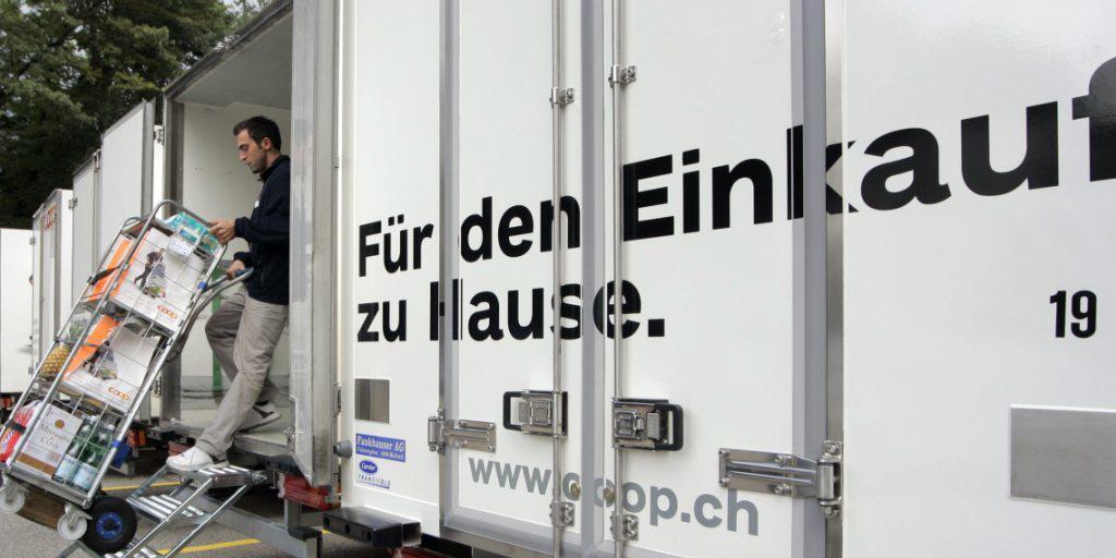 Im Internet bestellen wird immer beliebter. Doch auch die Betrügereien nehmen zu. (Symbolbild)