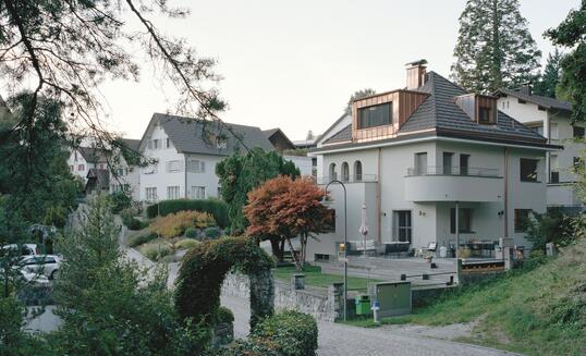 Aus charmant wird modern