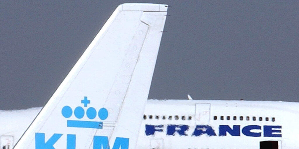 Flieger von Air France und KLM am Pariser Flughafen (Archivbild).
