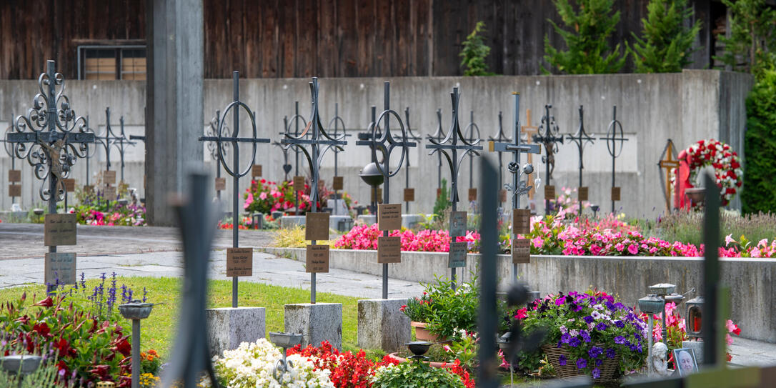 230810 Friedhof Schellenberg