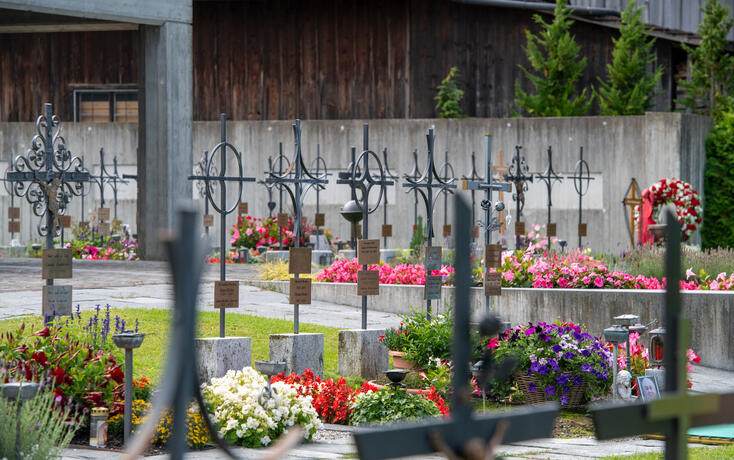 230810 Friedhof Schellenberg