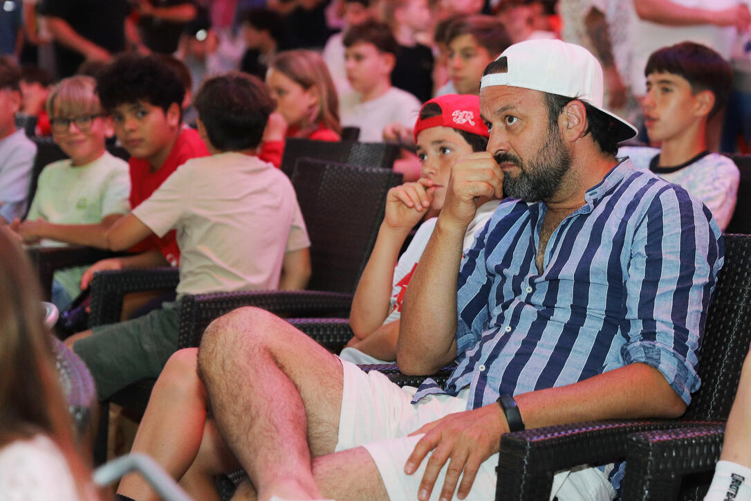 WM-Meile Rathausplatz Vaduz Spiel Schweiz-Katar