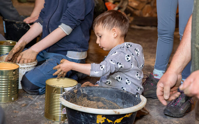 Umweltputzete und Basteln von Nisthilfen in Triesenberg (18.04.2026)